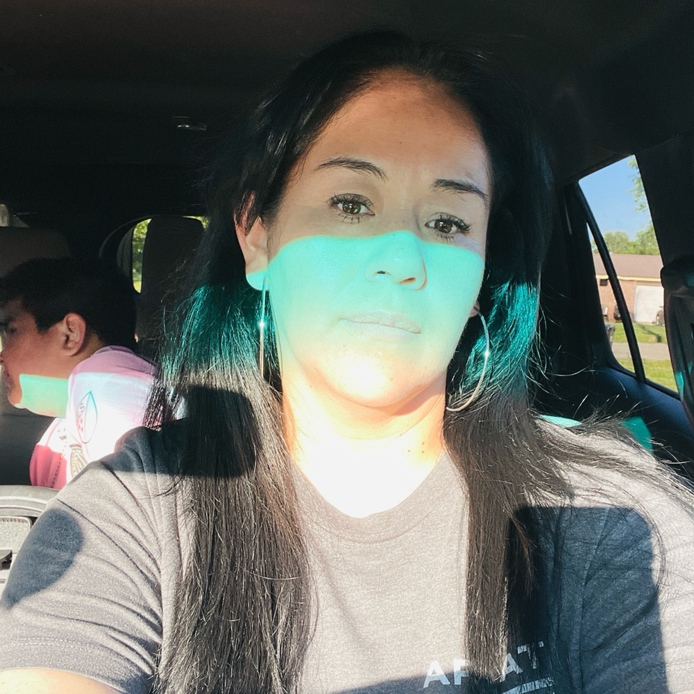 Meet your Posher, Helena